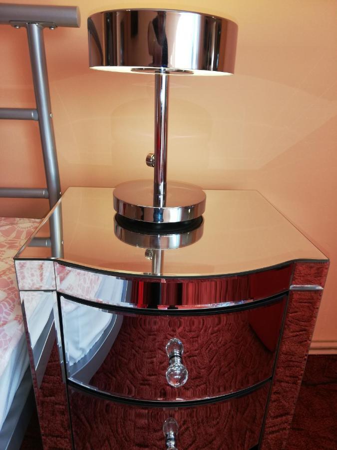 Luxury Brasov公寓 外观 照片